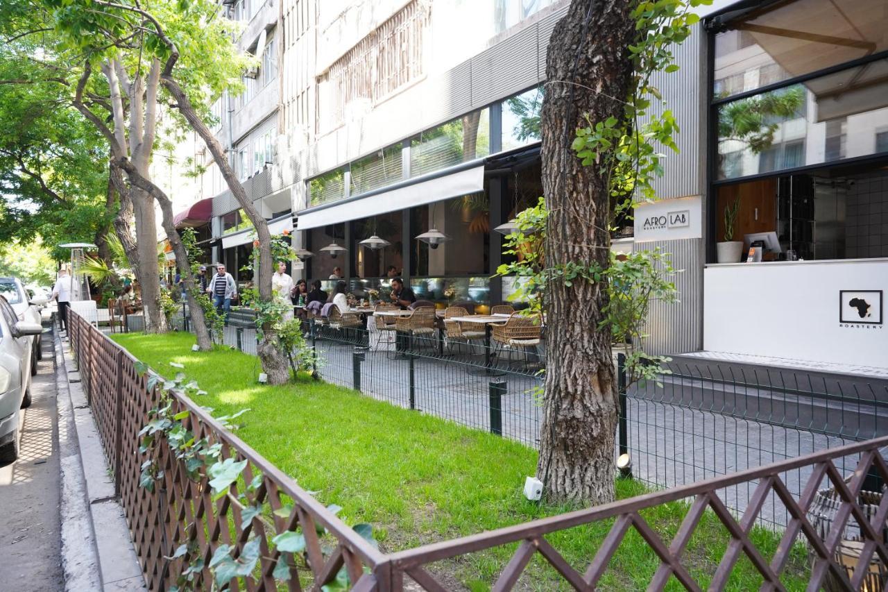 Soho Apart Hotel Erywań Zewnętrze zdjęcie