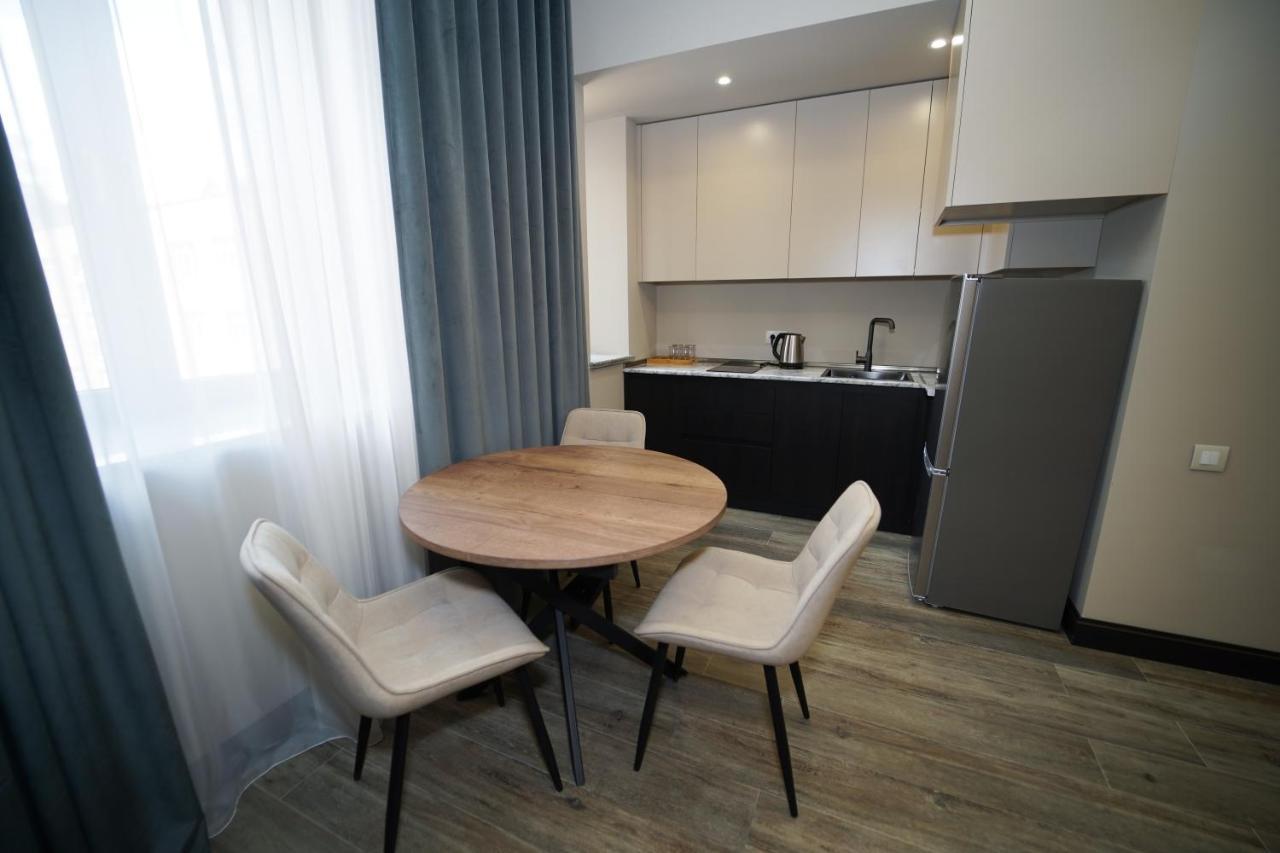Soho Apart Hotel Erywań Zewnętrze zdjęcie