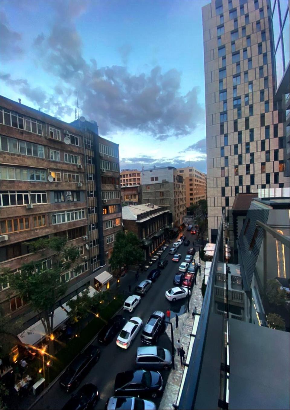 Soho Apart Hotel Erywań Zewnętrze zdjęcie