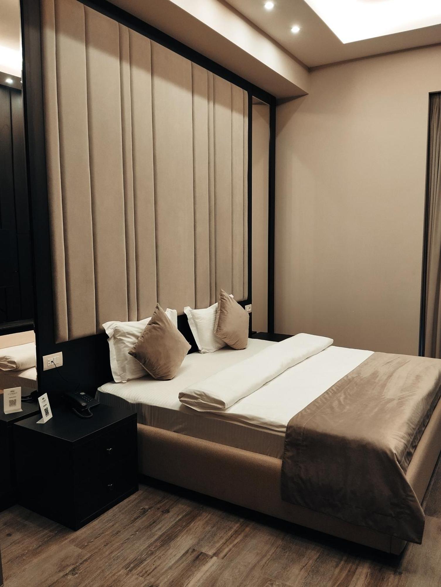 Soho Apart Hotel Erywań Zewnętrze zdjęcie